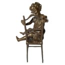 Bronzefigur, Bronze Skulptur, Kind mit Katze untem Stuhl,...