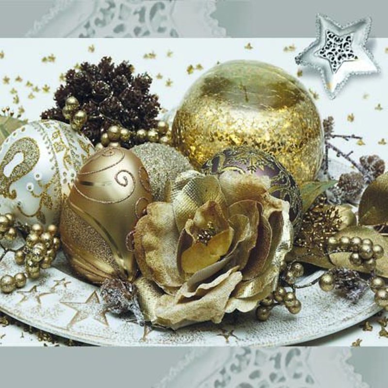 20 Servietten Weihnachten weihnachtlicher Kugelglanz in Silber und Gold 33x33 cm