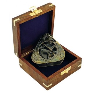 Kompass, Altmessing Marinekompass, dreieckiger Sundial Kompass & Holzbox