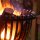 Feuerkorb, Gartenfeuer auf Untergestell, Metall Feuerschale in Tulpenform