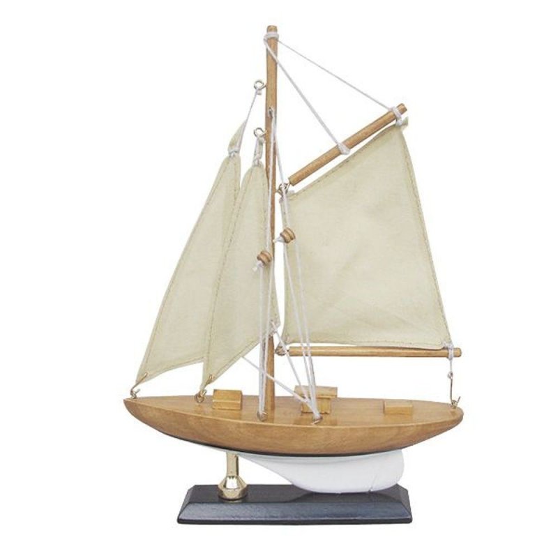 Kleine Segelyacht, America´s Cup Klasse Schiff, Modellboot mit Stoffsegel
