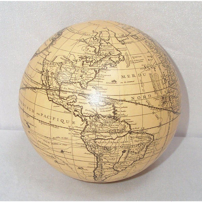 Weißer Globus als Kugel nach Vaugondy, White Vaugondy 14 cm.